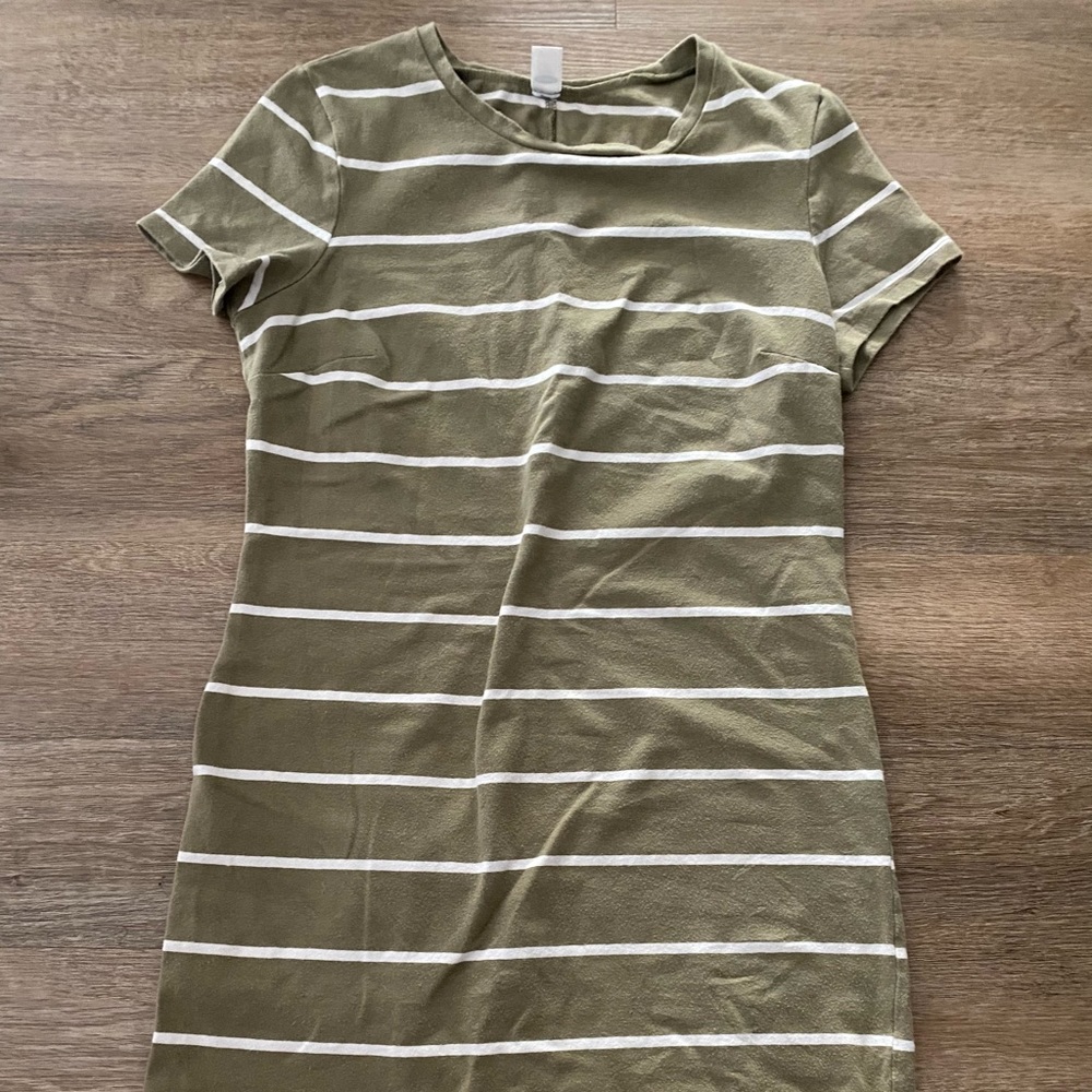 Old navy tshirt dress